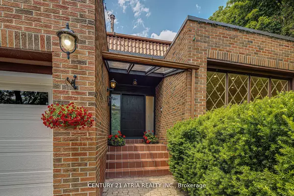 Markham, ON L3T 3K5,18 Hester CT