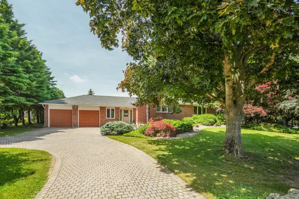 13312 Trafalgar RD, Halton Hills, ON L7G 4S4