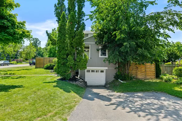 10 Anne ST, Peterborough Central, ON K9J 4S5