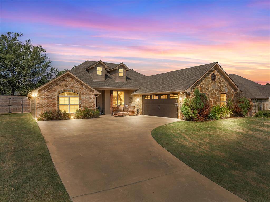 252 Heritage Court,  Lindale,  TX 75771