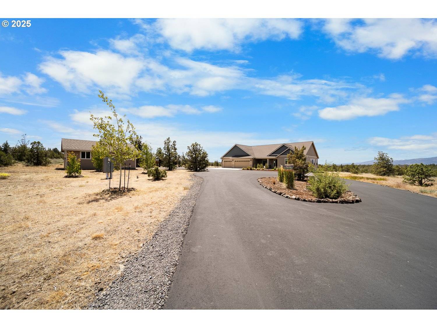 Prineville, OR 97754,4416 SE LAREDO RD