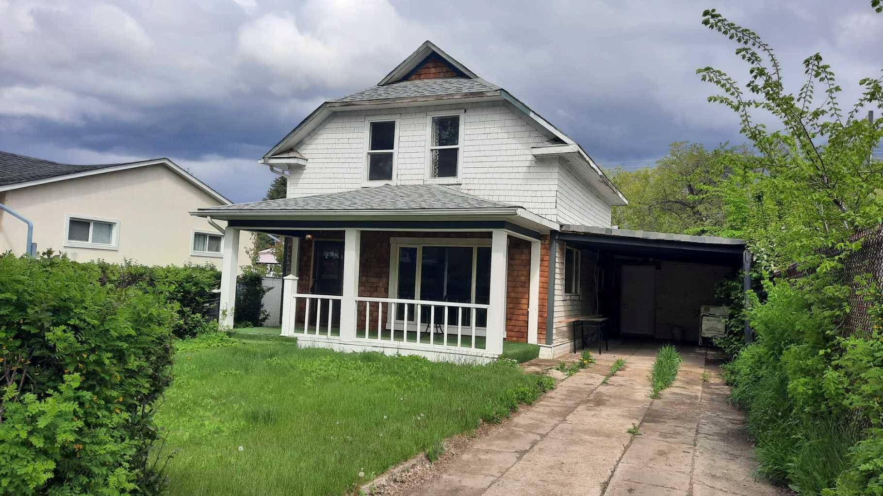 Drumheller, AB T0J0Y4,274 3 ST W