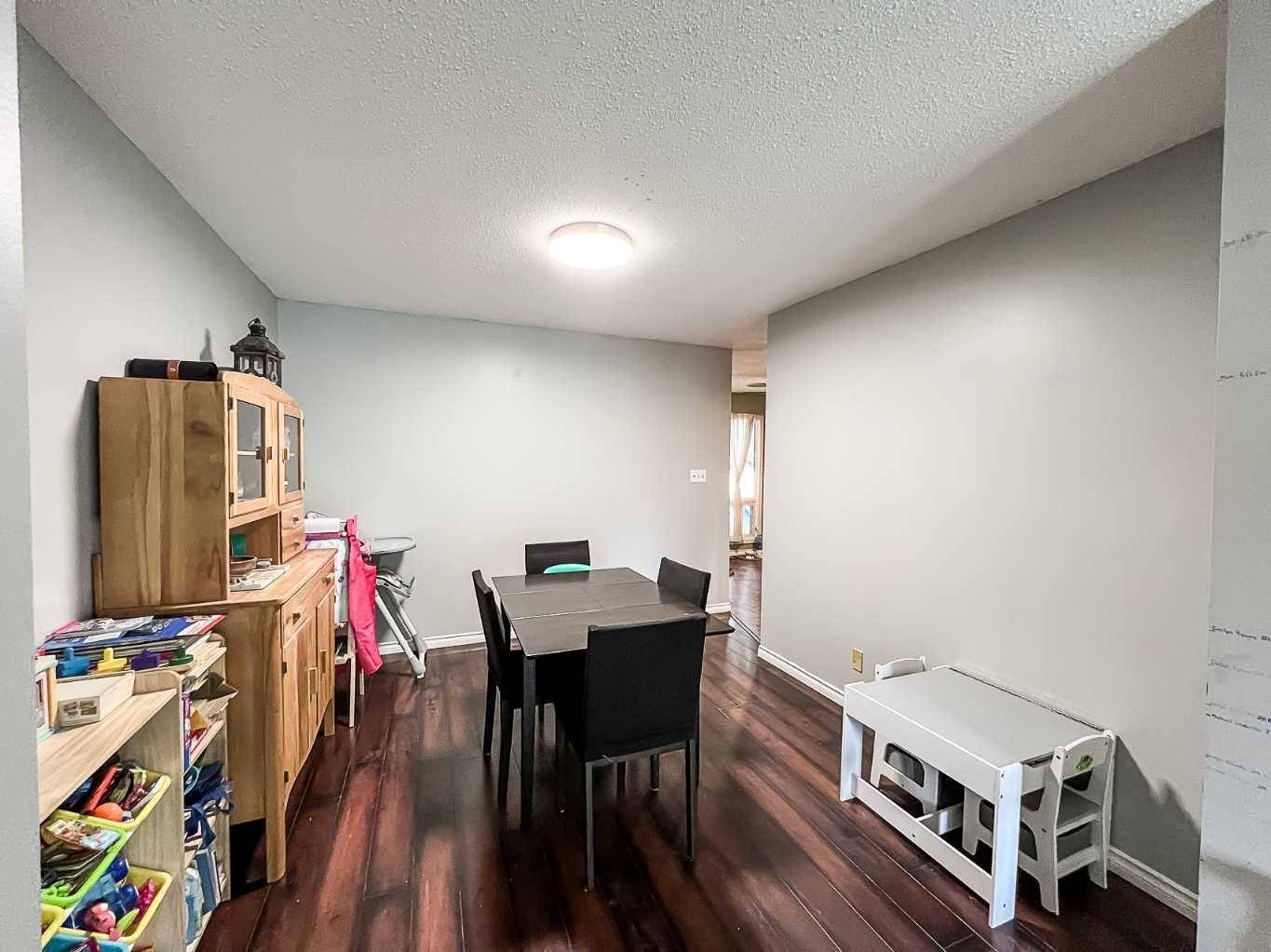 Grande Prairie, AB T8V4W9,9830 75 AVE