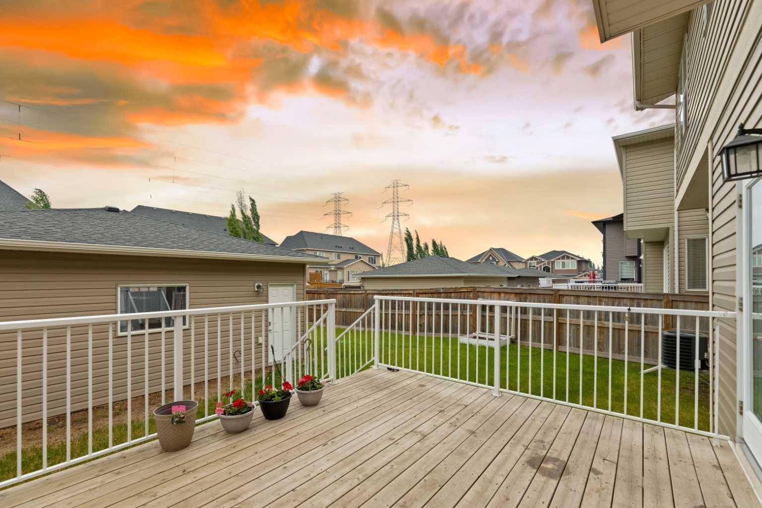 Chestermere, AB T1X 0S5,145 Rainbow Falls GLN