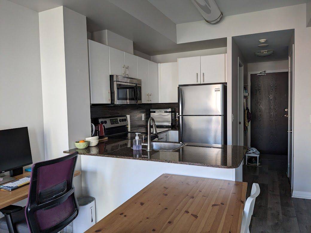 Toronto C08, ON M5A 4M2,1 Cole ST #707