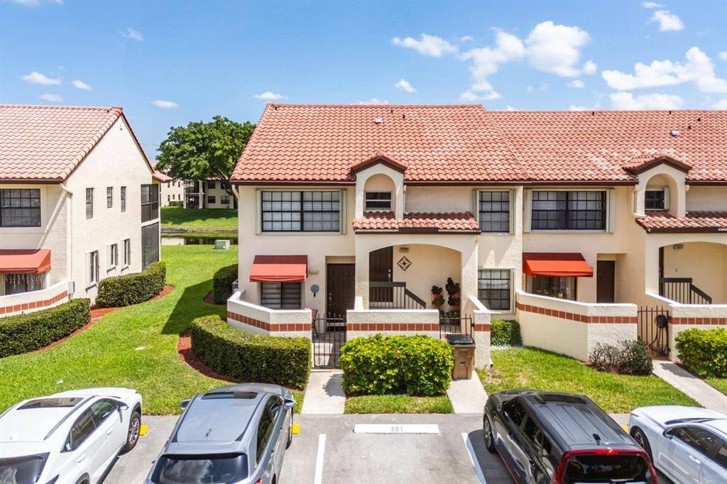 [StreetName, UnitNumber, StreetNumber, StreetDirPrefix], Deerfield Beach, FL 33442