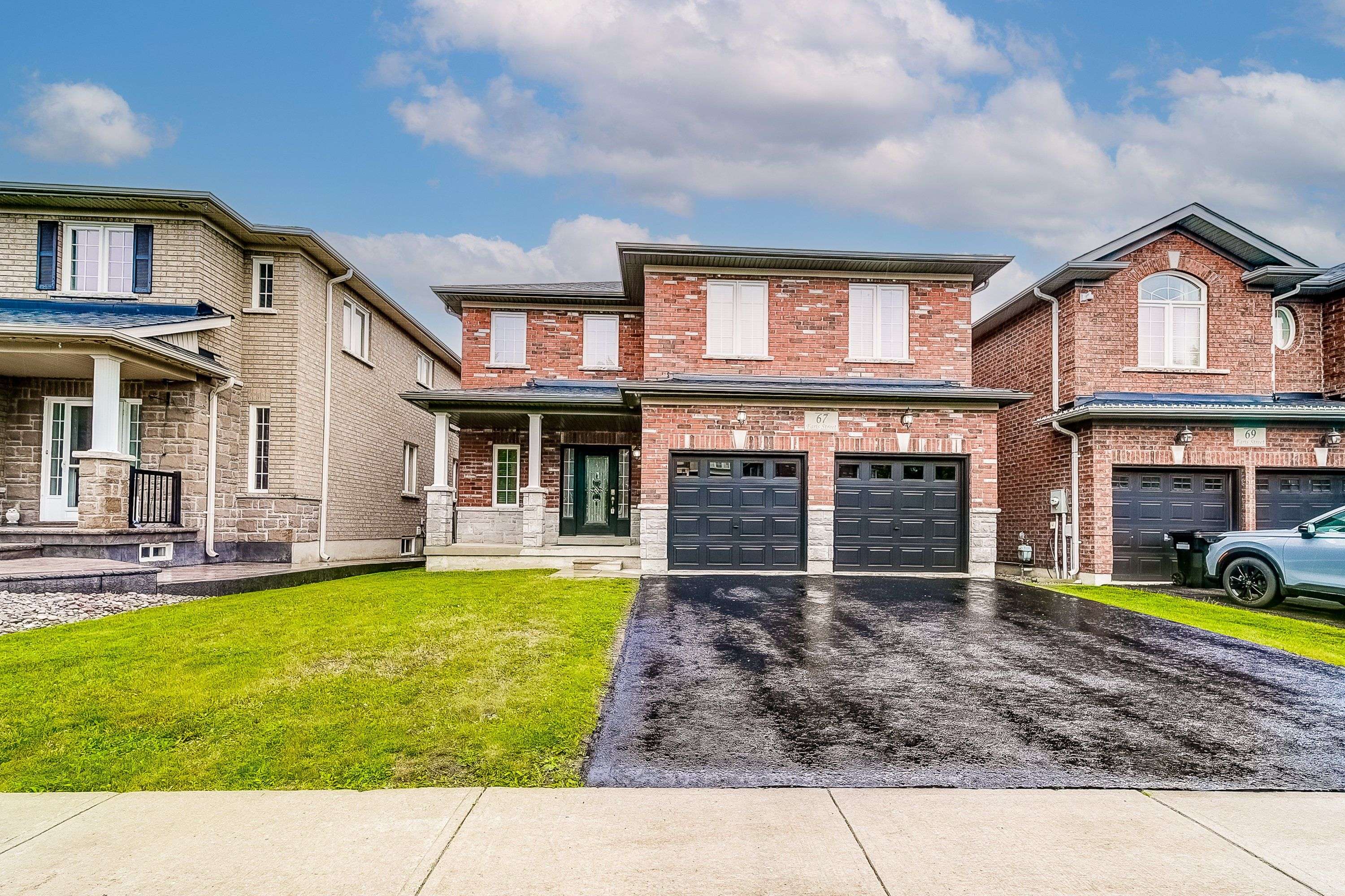 67 Faris ST, Bradford West Gwillimbury, ON L3Z 0C5