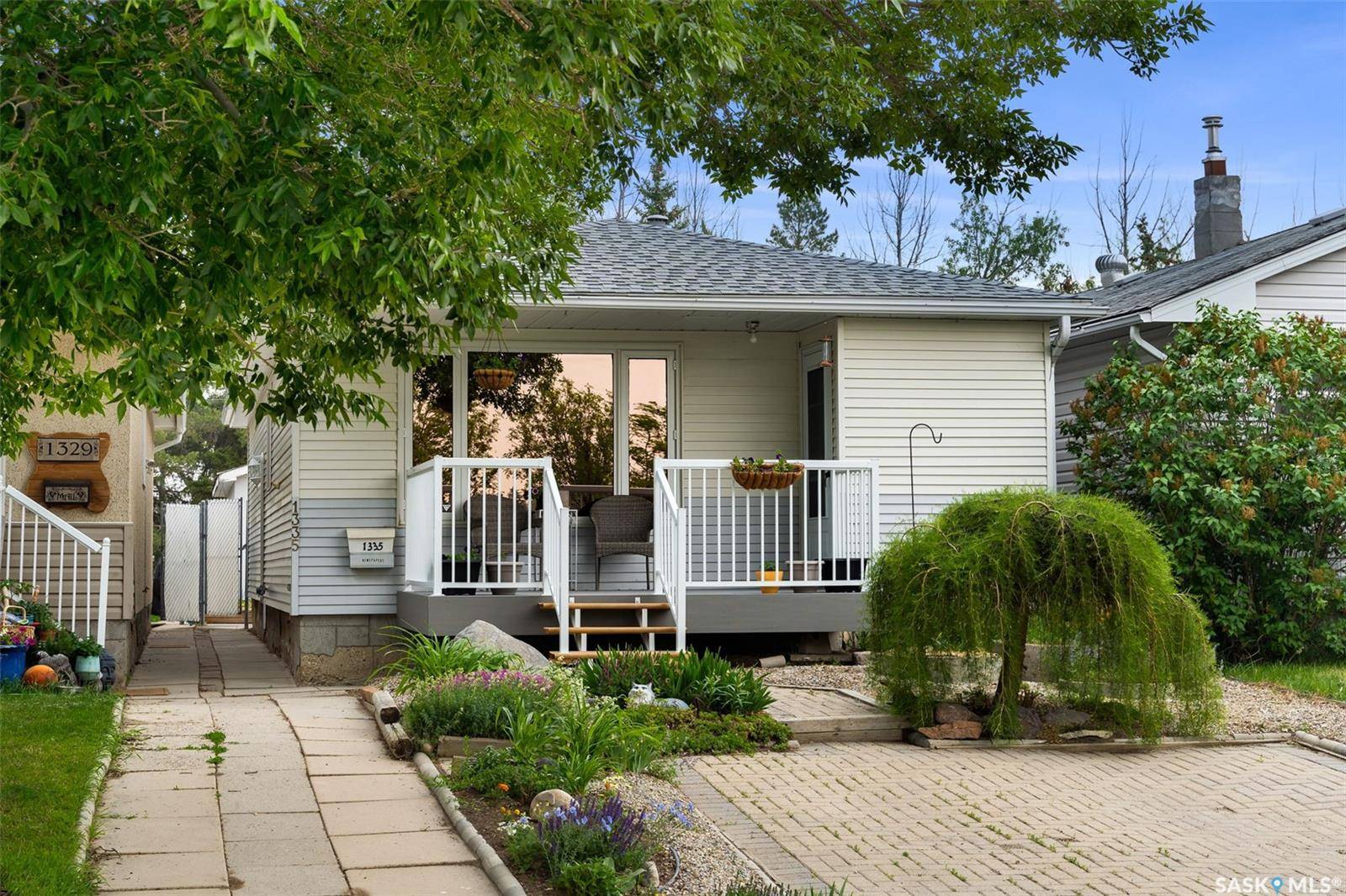 Regina, SK S4T 5T2,1335 Kent STREET