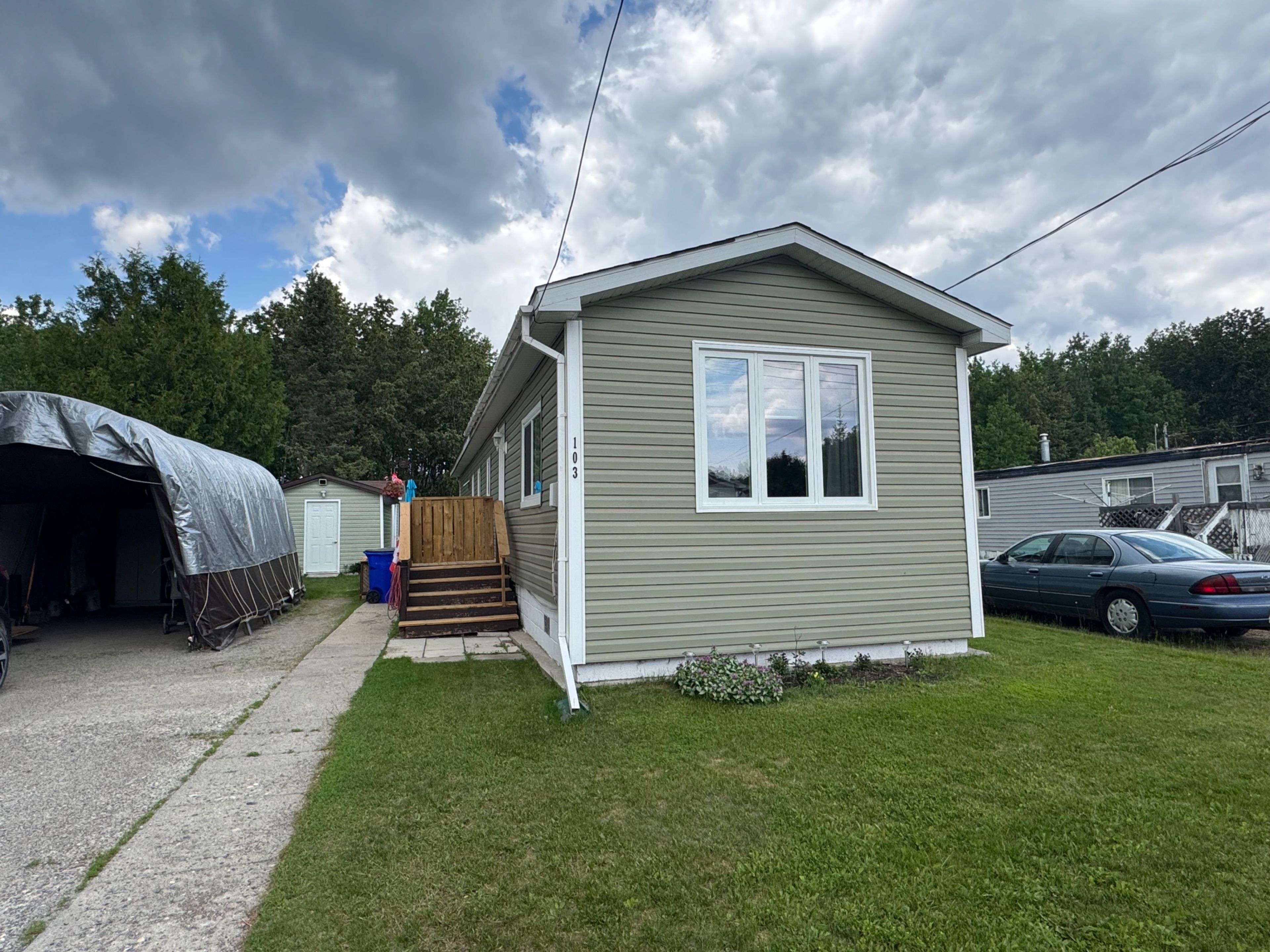 Timmins, ON P4N 5L9,103 Notre Dame Place ST W