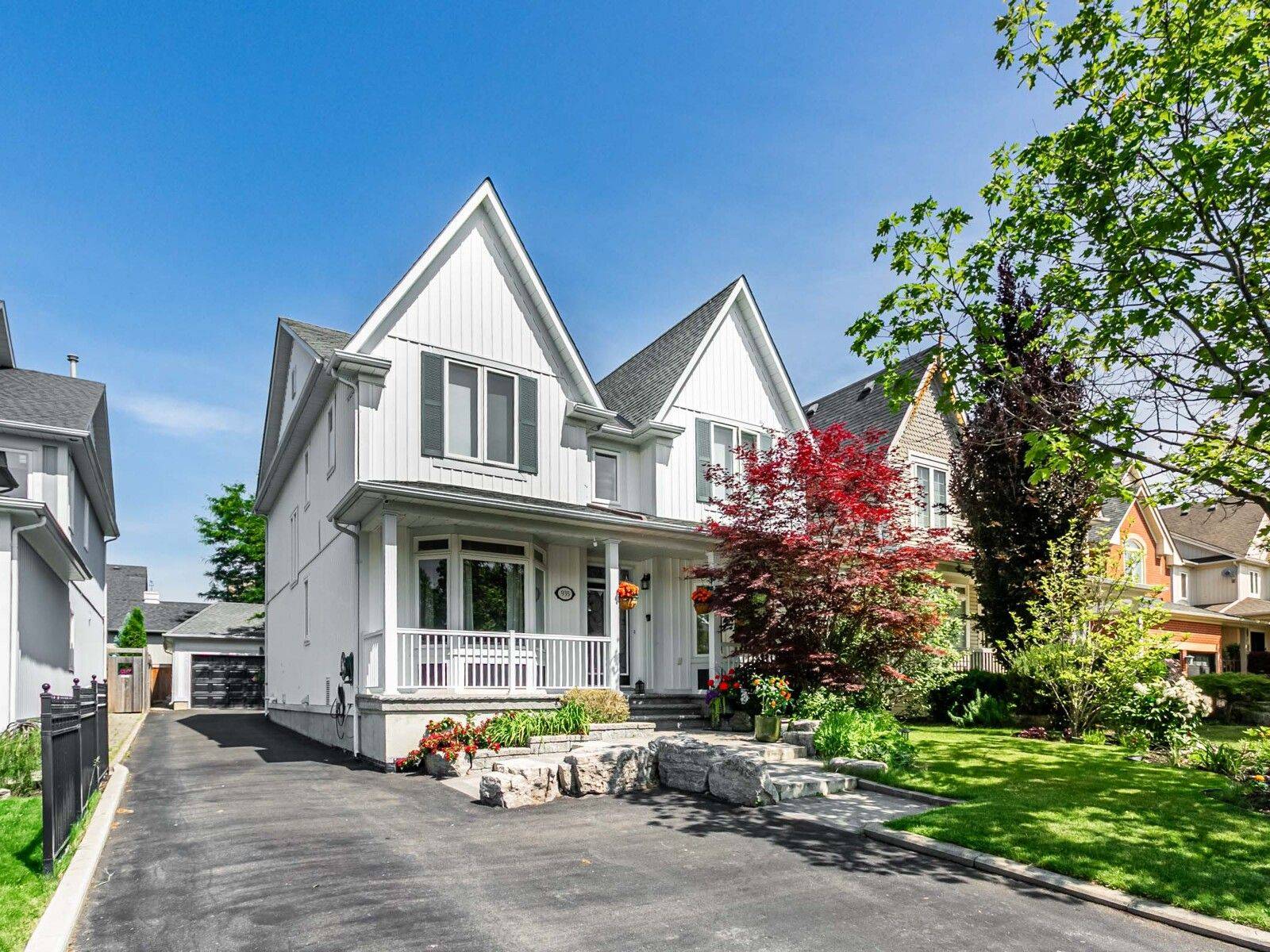 Mississauga, ON L5W 1A4,935 Gaslight WAY