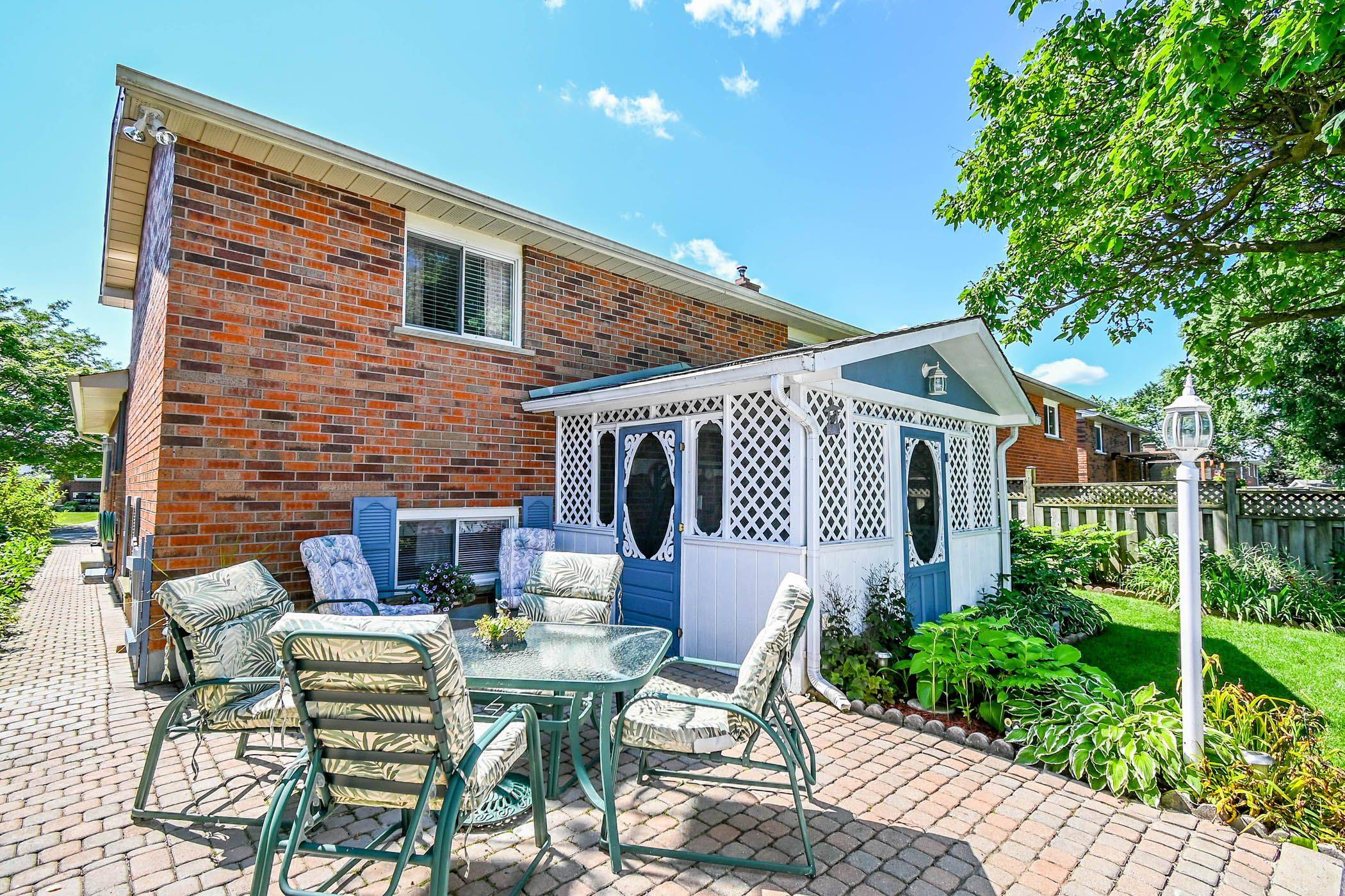 Welland, ON L3C 6Z8,31 Rollins DR