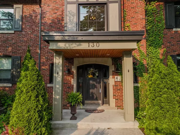 London South, ON N6C 1V8,130 Windsor CRES #4