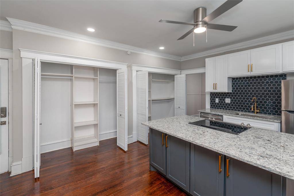 Dallas, TX 75204,1000 N Carroll Avenue #B1