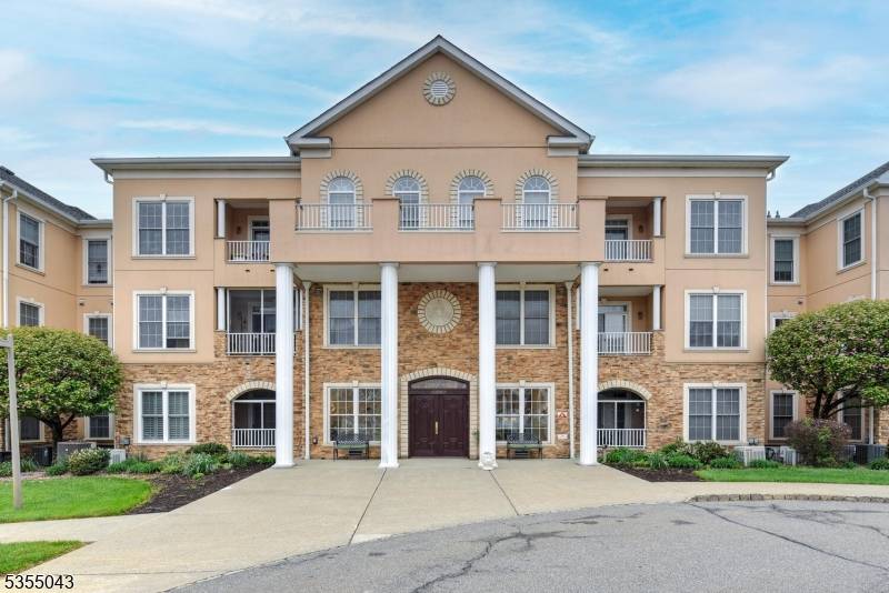 1211 Johnson Dr, Rockaway Twp., NJ 07866