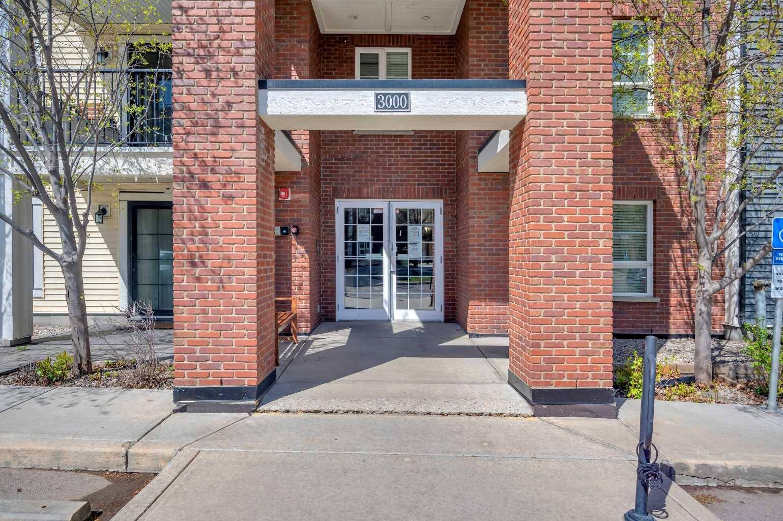 Calgary, AB T2Z 1J1,279 Copperpond Common Southeast #3105