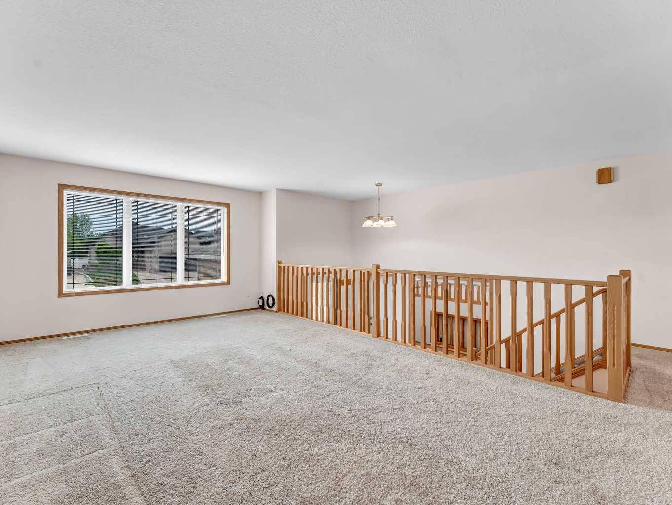 Medicine Hat, AB T1B 4T7,139 Sunset DR Southwest
