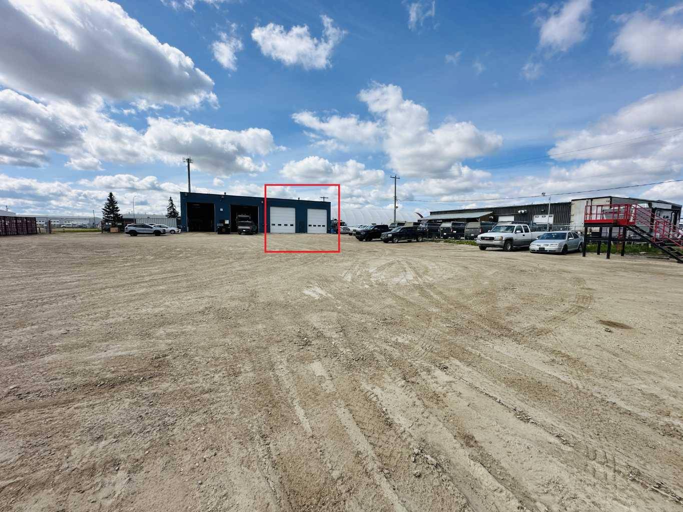 Grande Prairie, AB T8V5M4,11474 96 AVE #B