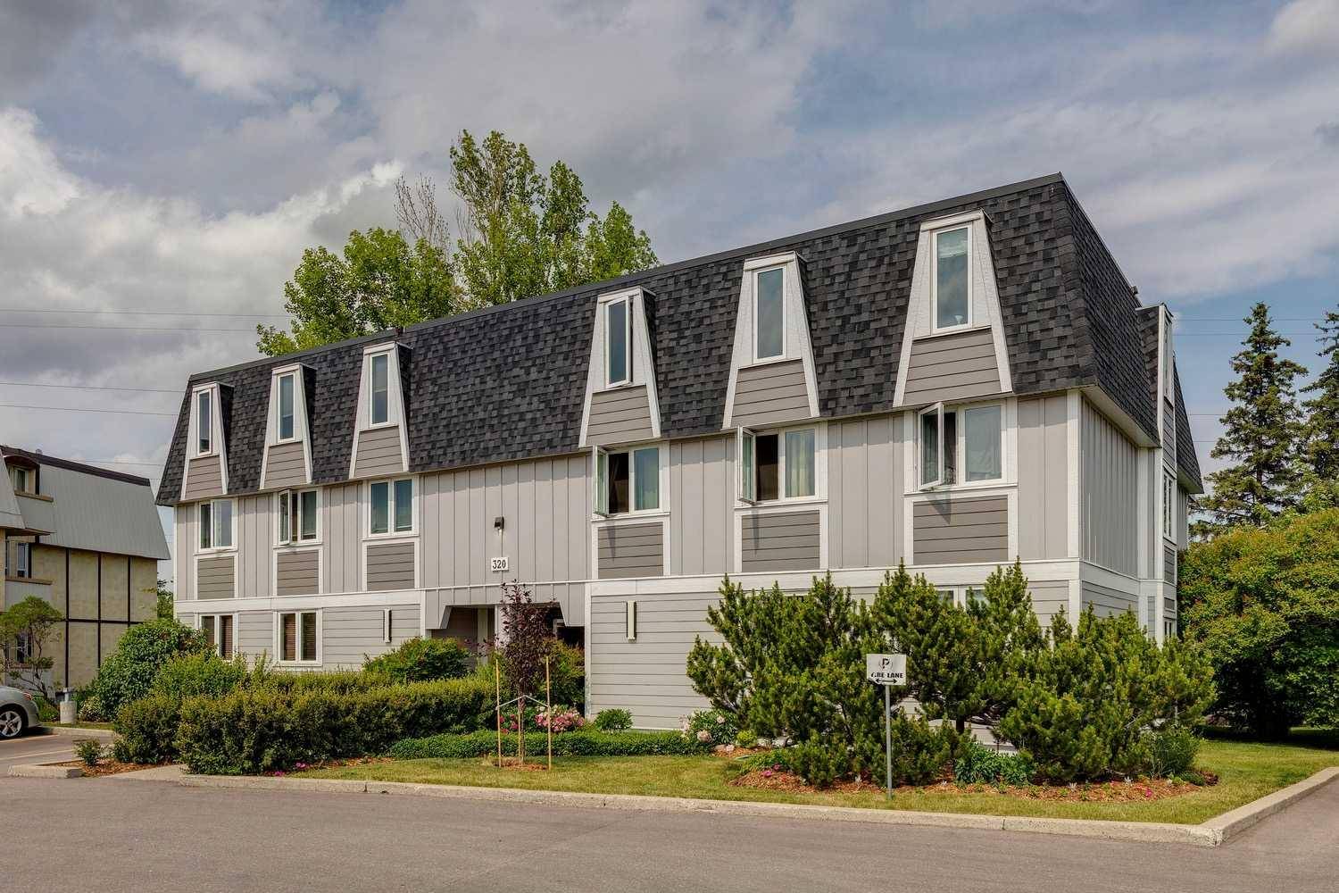 320 Cedar CRES Southwest #103, Calgary, AB T3C 2Y8