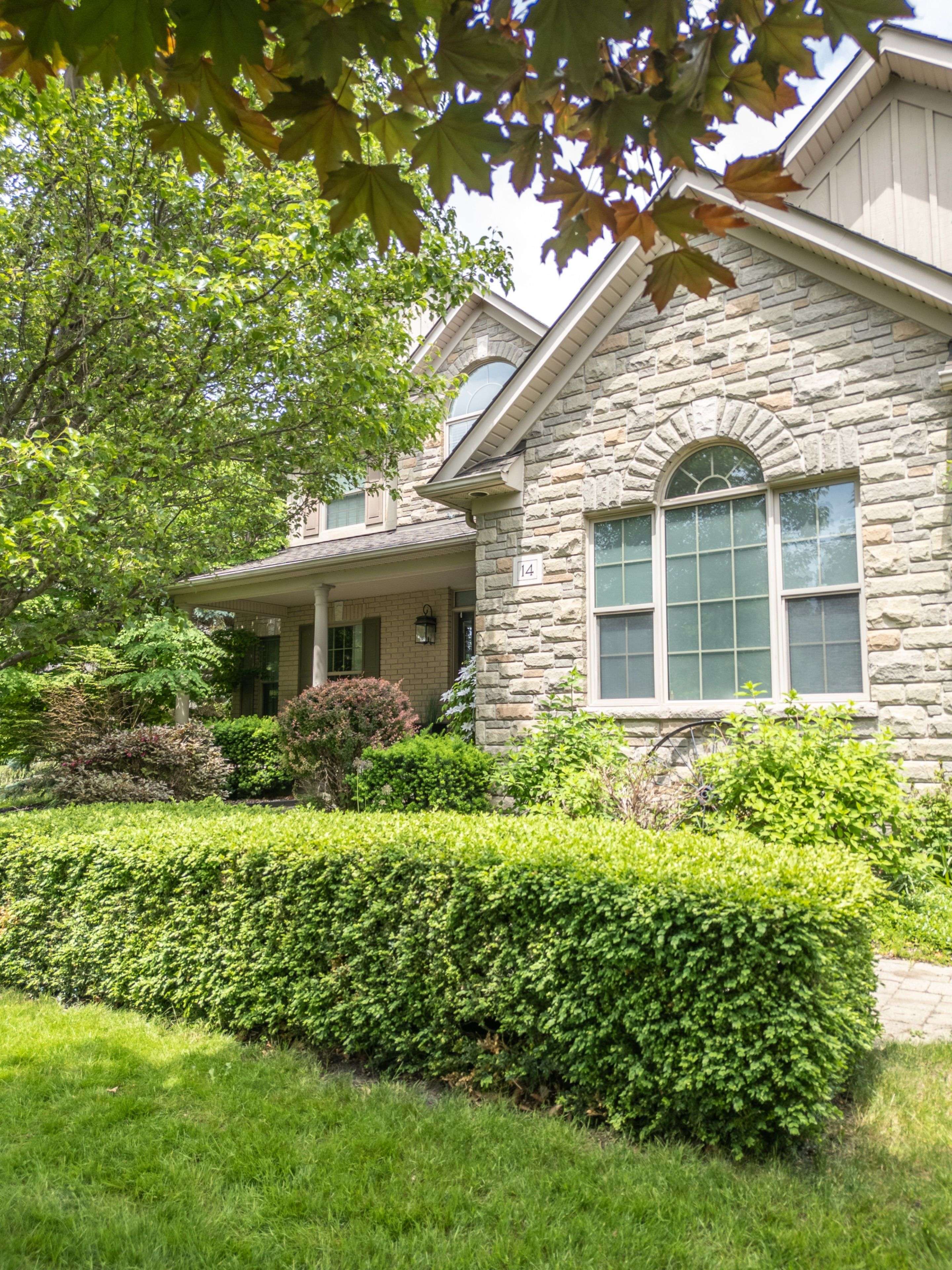 Whitby, ON L0B 1A0,14 Richard Butler DR