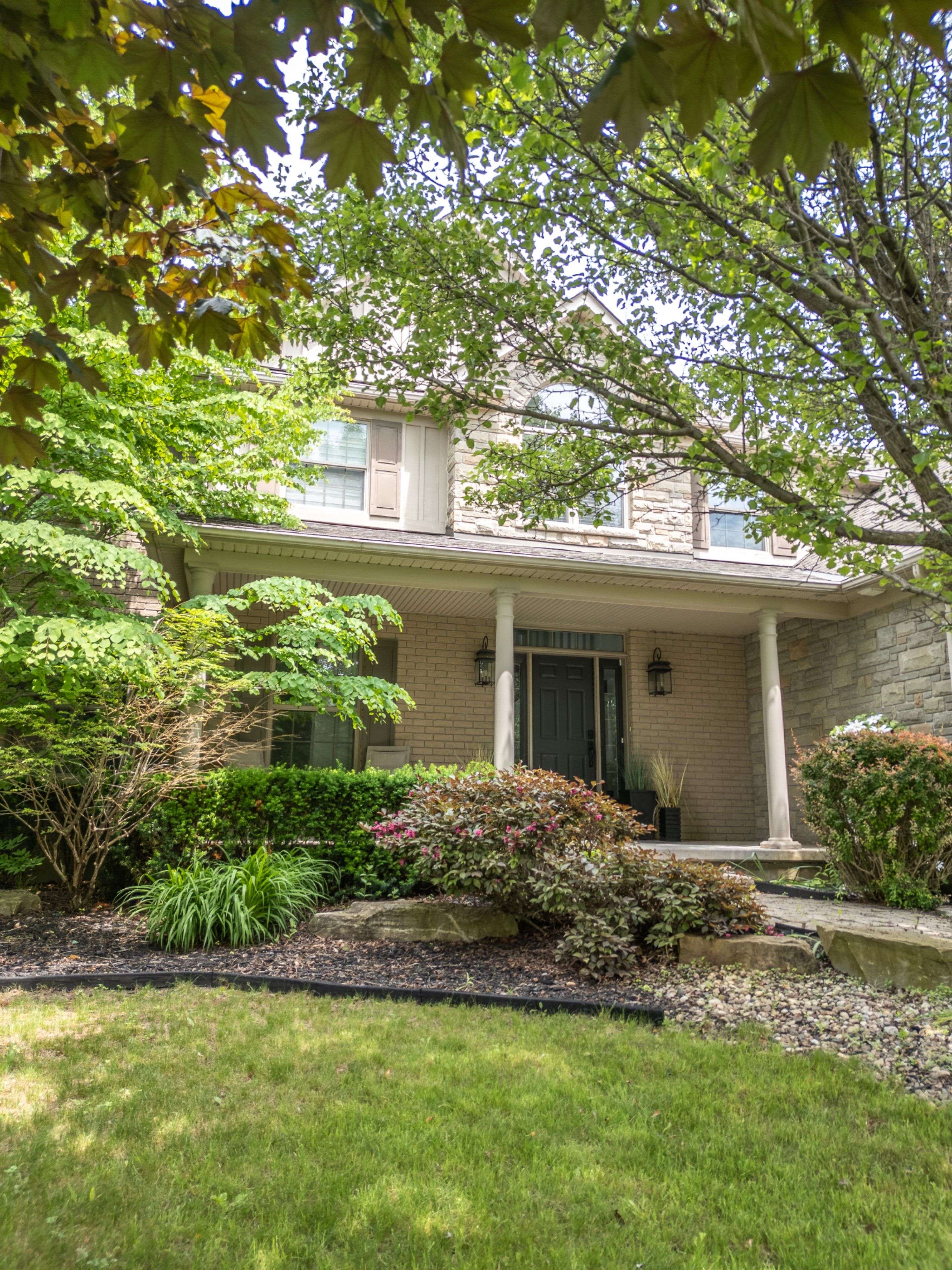 Whitby, ON L0B 1A0,14 Richard Butler DR