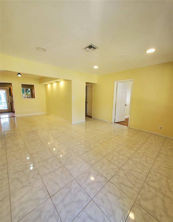 Oakland Park, FL 33334,[StreetName,UnitNumber,StreetNumber,StreetDirPrefix]