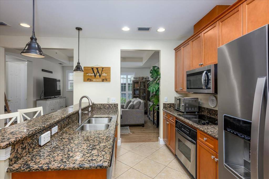 Oakland Park, FL 33308,1802 Coral Heights Ln #1802