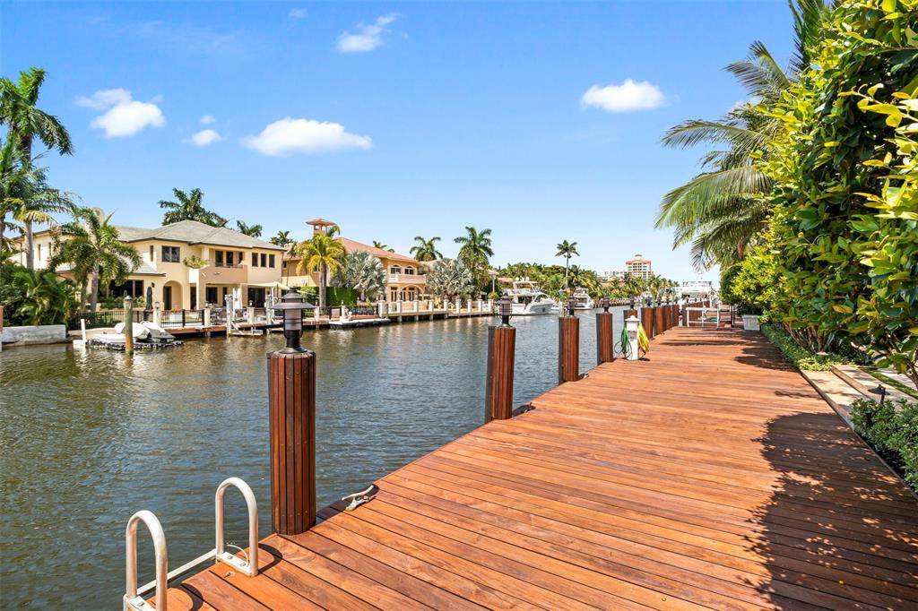 Fort Lauderdale, FL 33301,[StreetName,UnitNumber,StreetNumber,StreetDirPrefix]