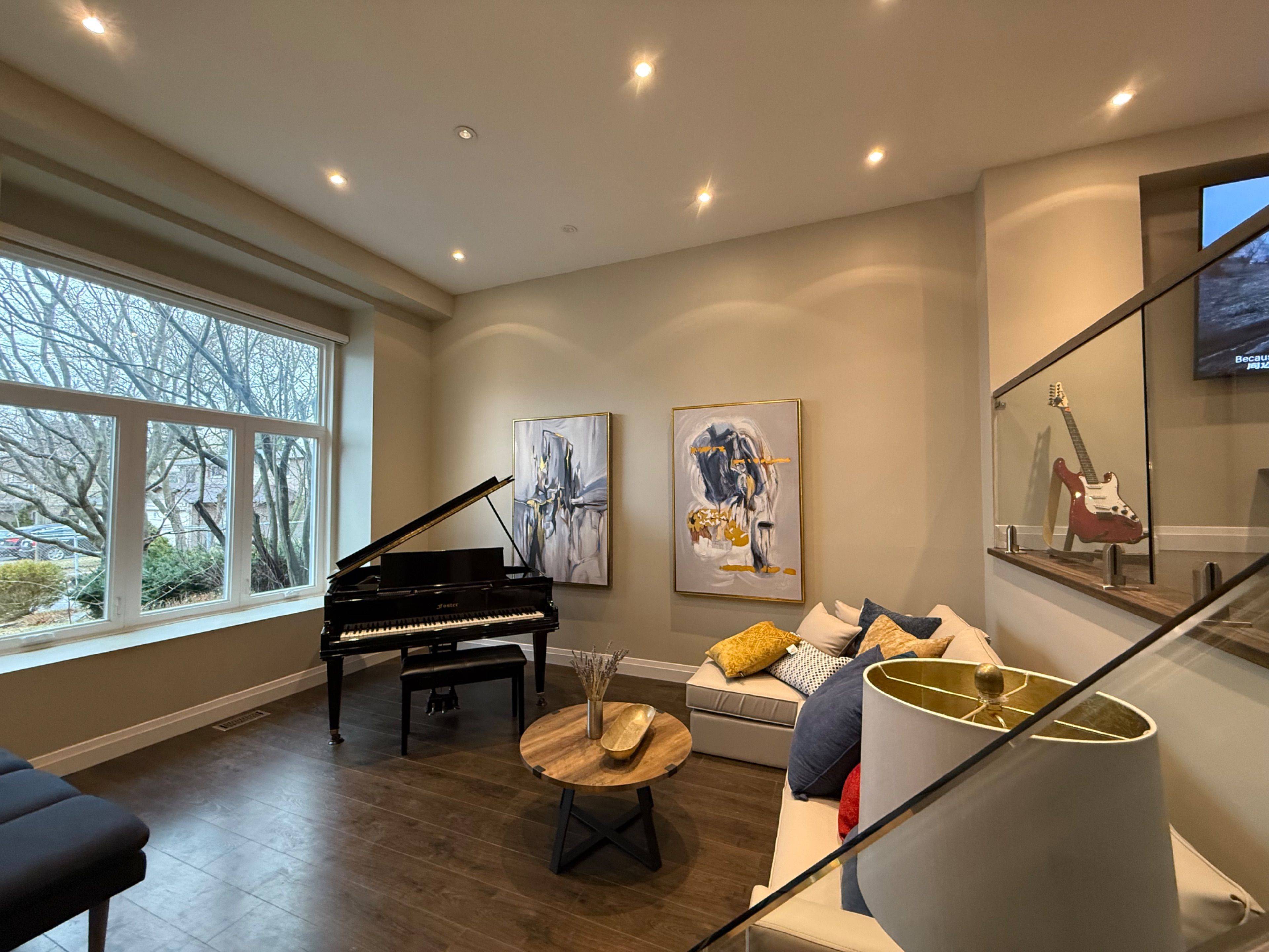 Markham, ON L3T 5J3,58 Holm CRES