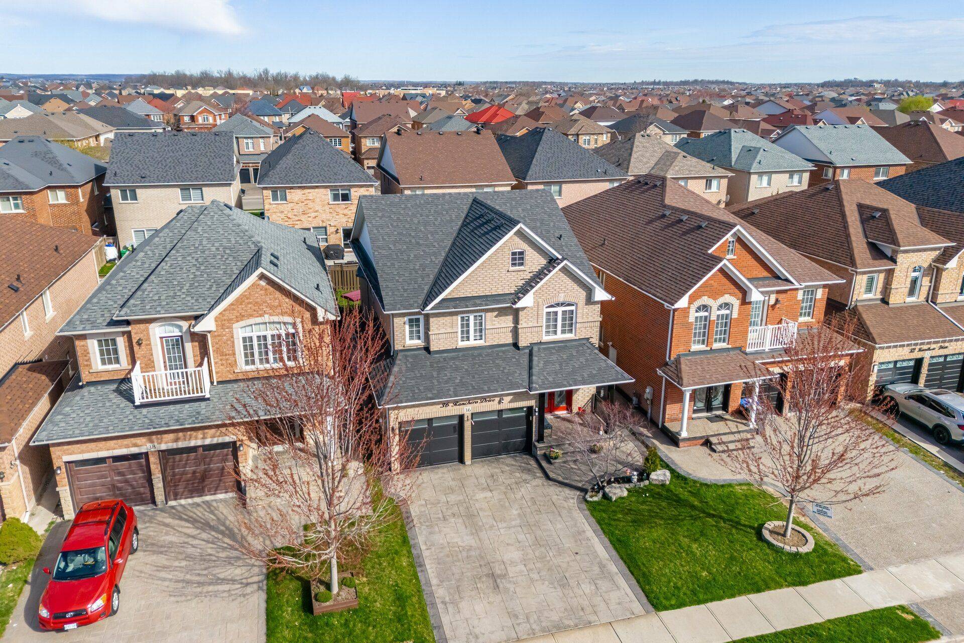 Brampton, ON L7A 3C3,36 Ranchero DR
