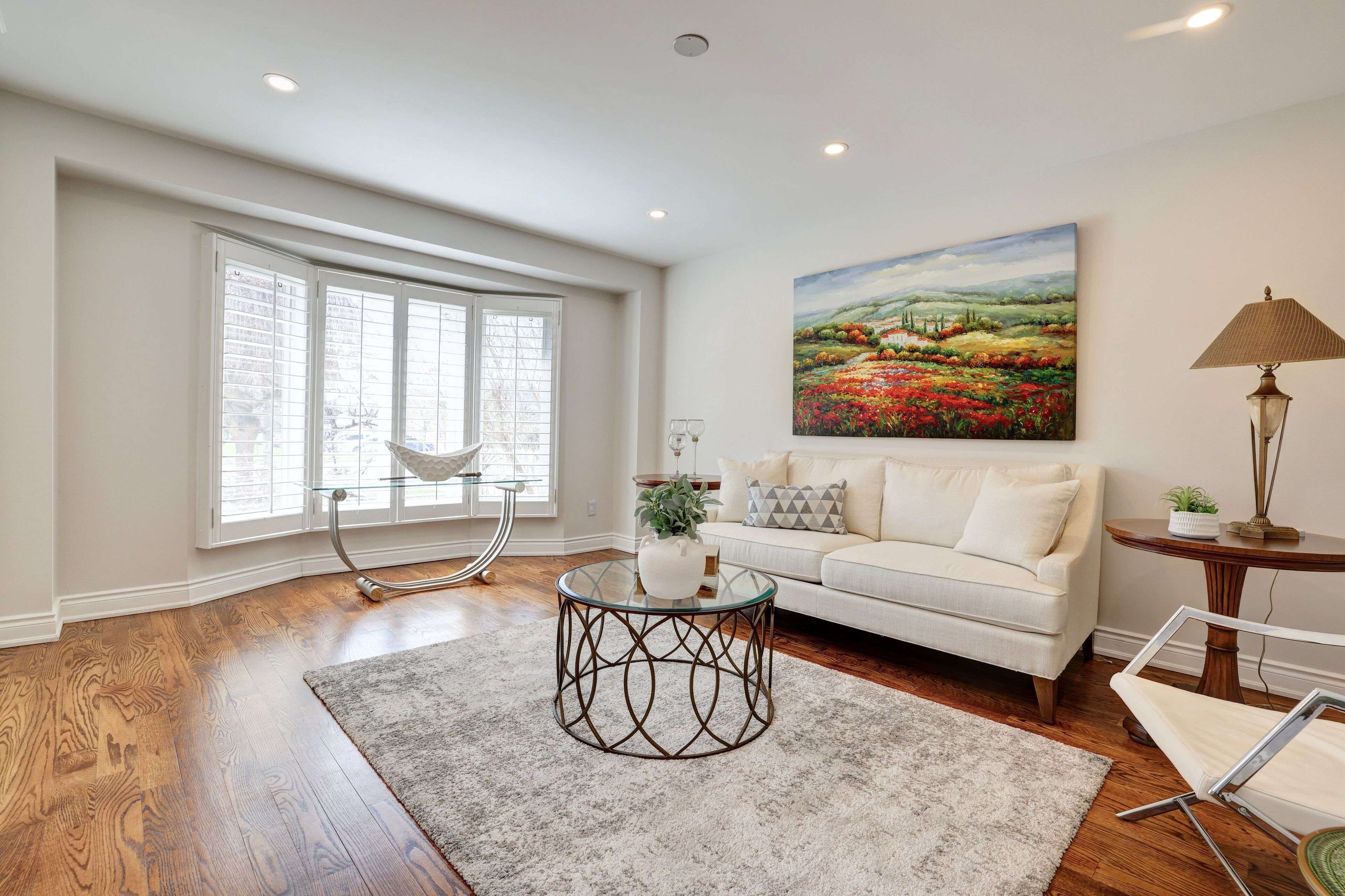 Oakville, ON L6M 2Z9,1658 Heritage WAY