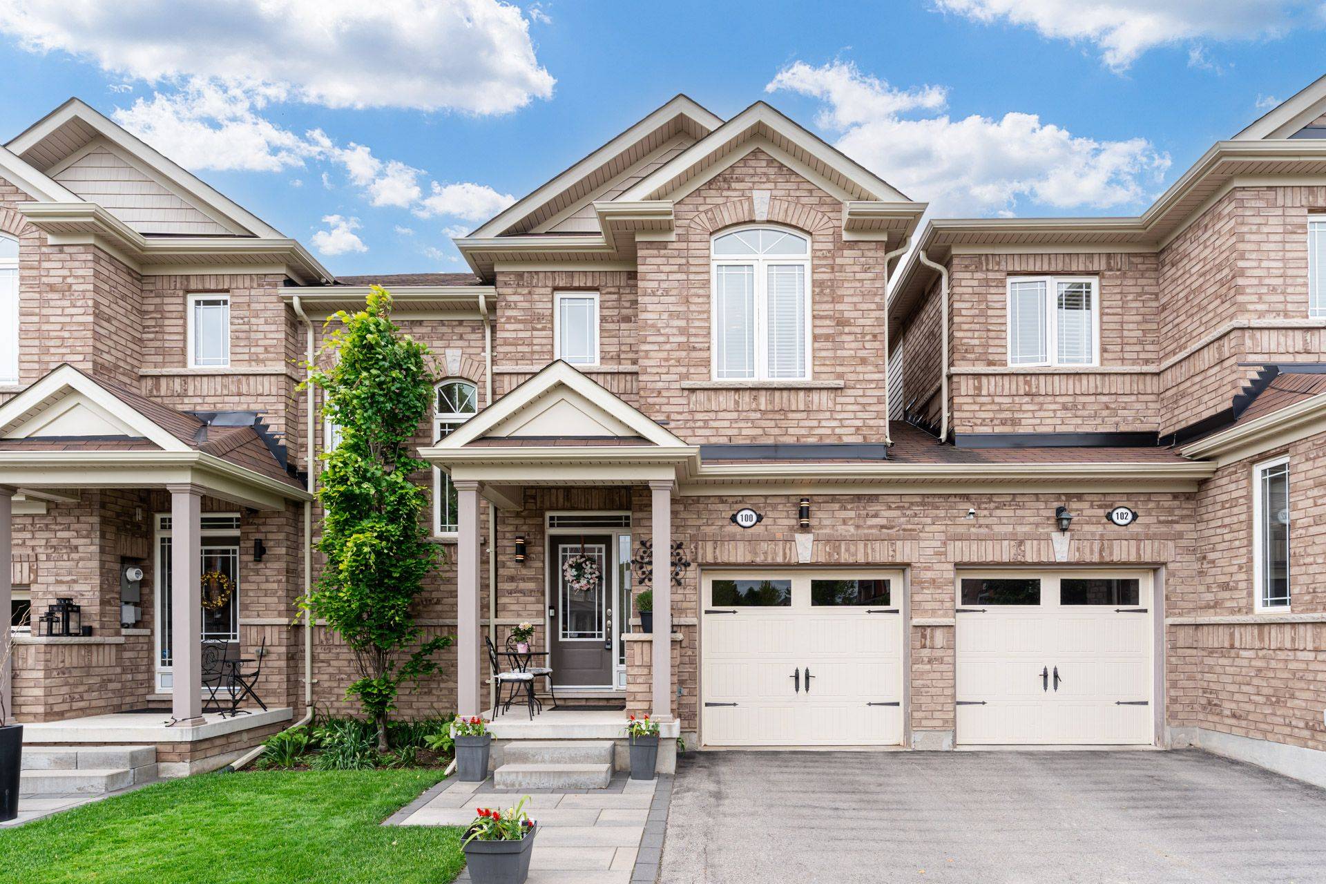100 Kempenfelt TRL, Brampton, ON L7A 0Z9