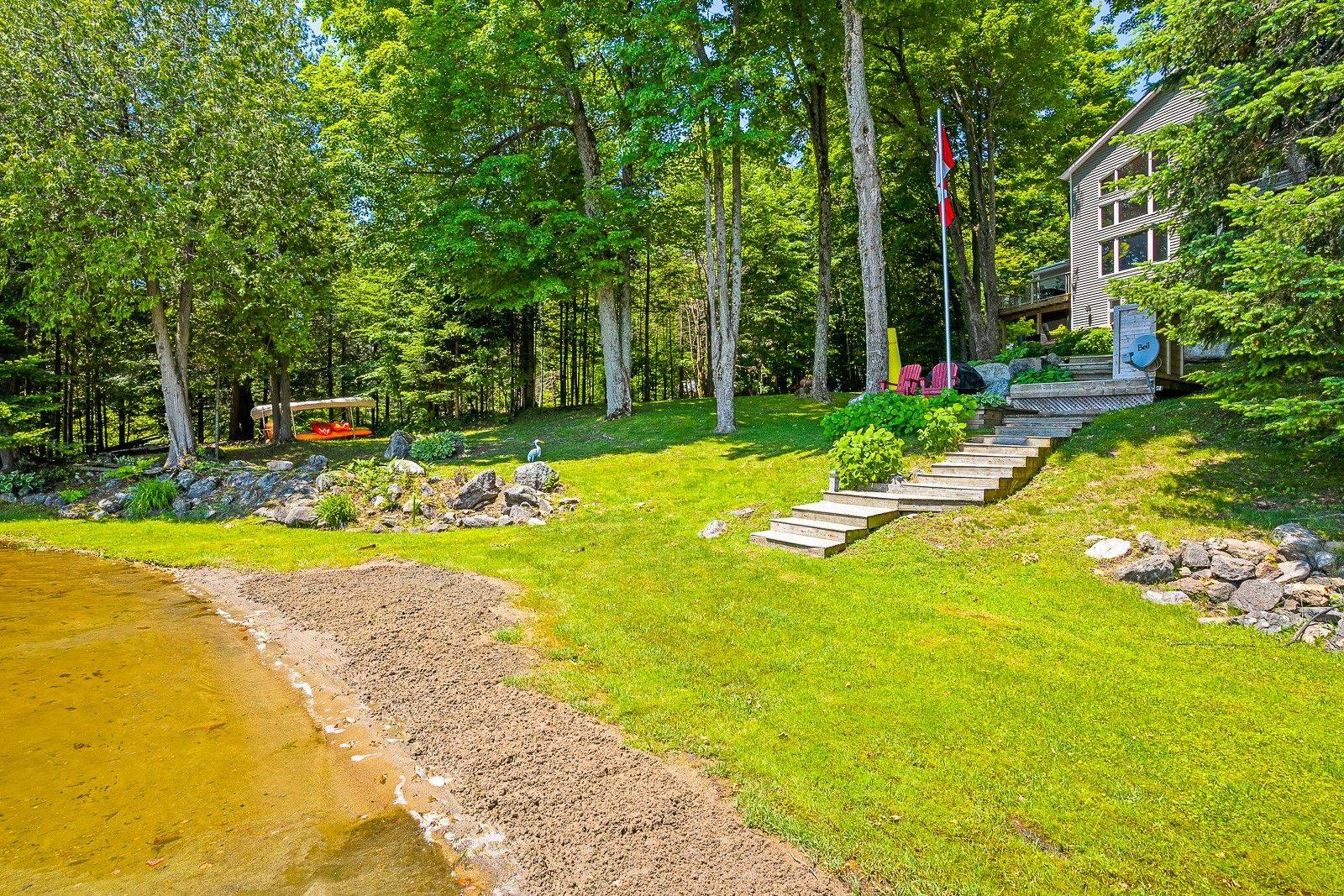 Highlands East, ON K0M 1R0,1047 BALMORAL LN