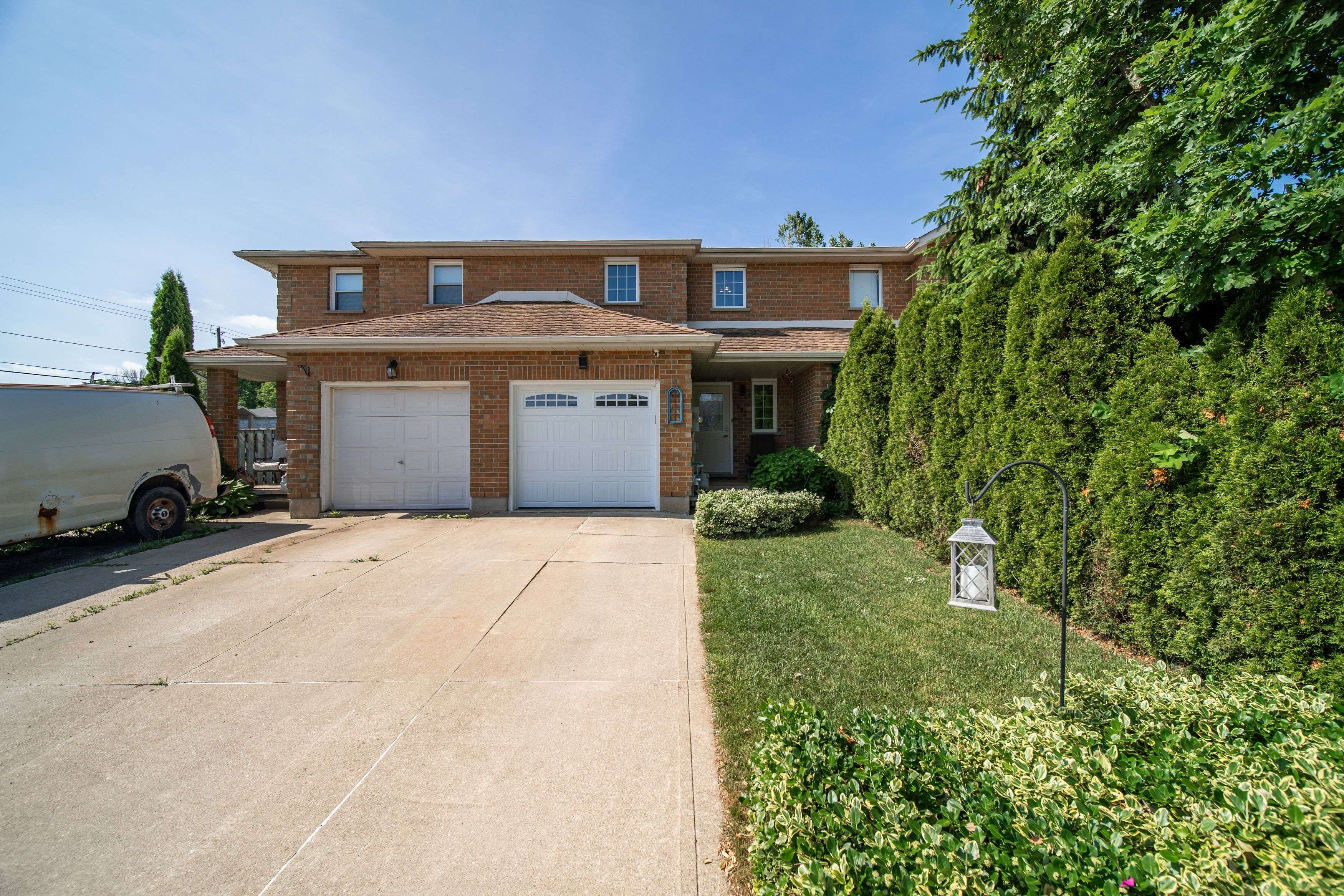 Owen Sound, ON N4K 6W6,893 25th A ST E