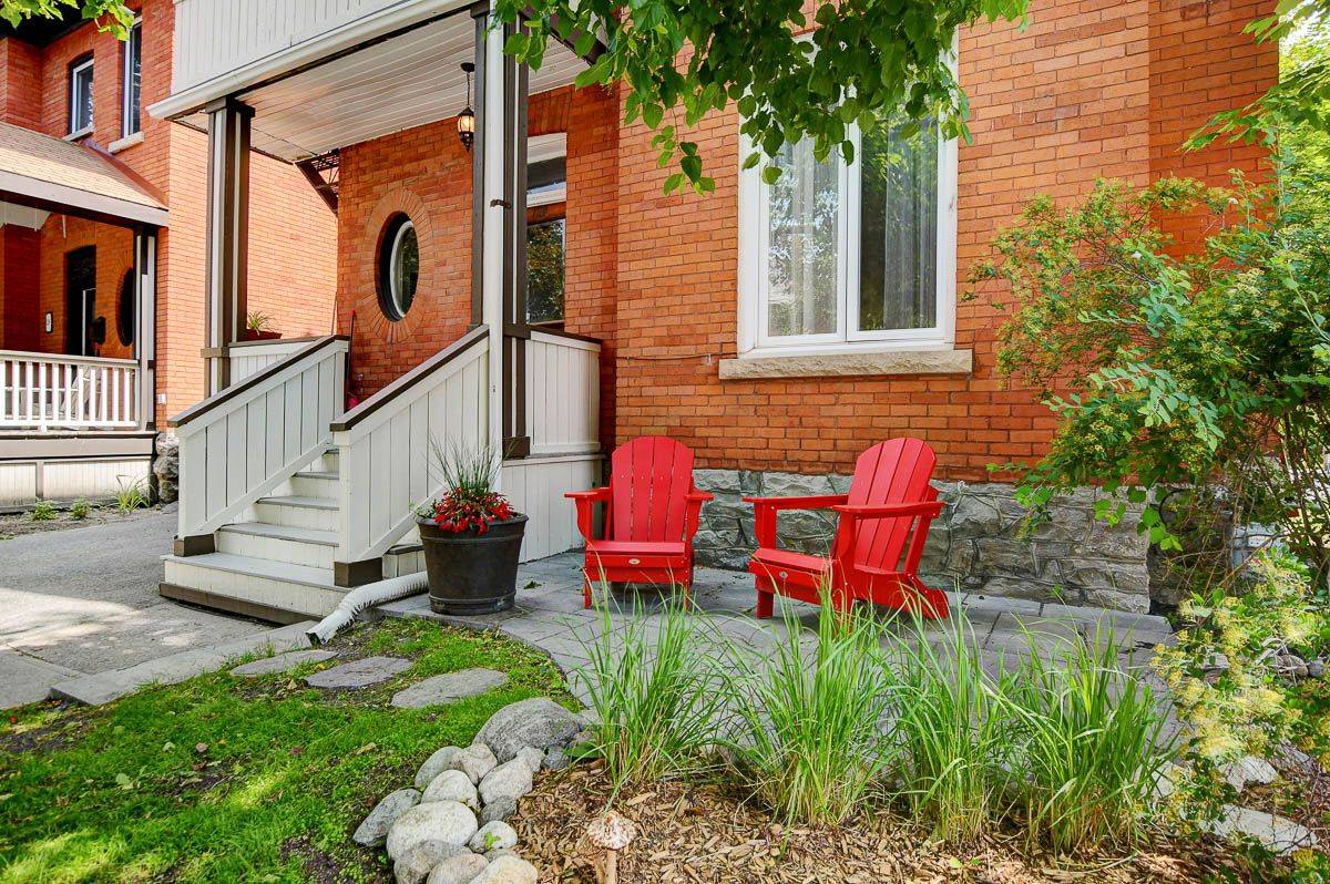 Glebe - Ottawa East And Area, ON K1S 1X6,120 Strathcona AVE S