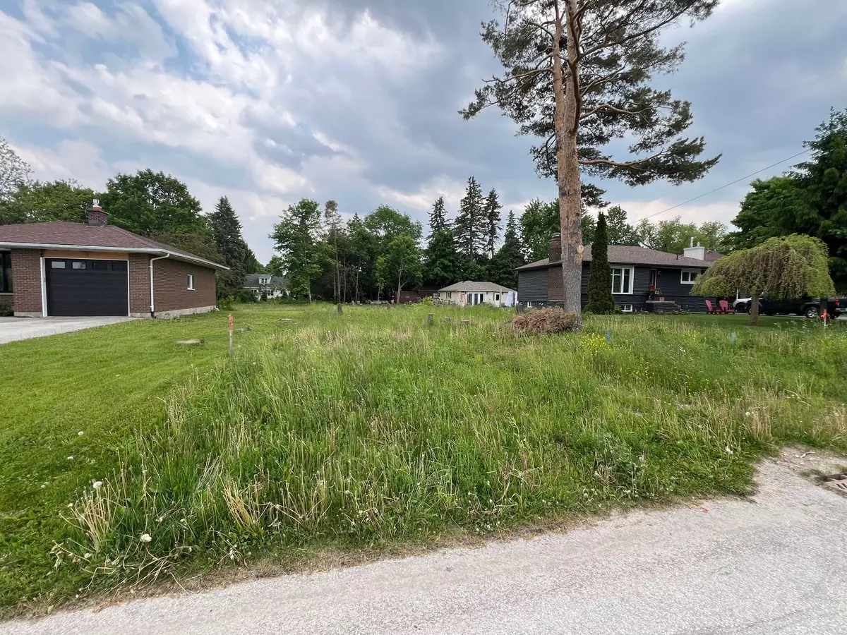 Clearview, ON L0M 1G0,29 Nelson ST