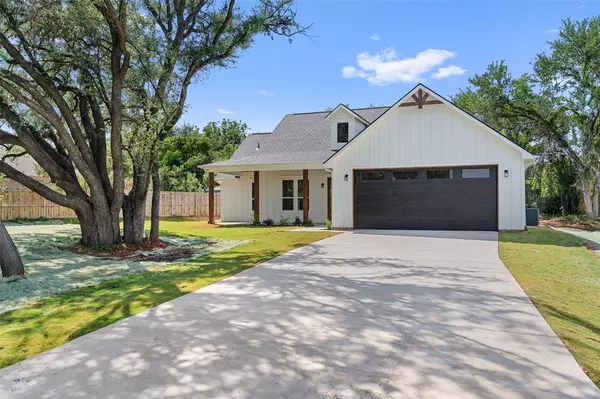 Granbury, TX 76048,1610 Cheyenne Trail