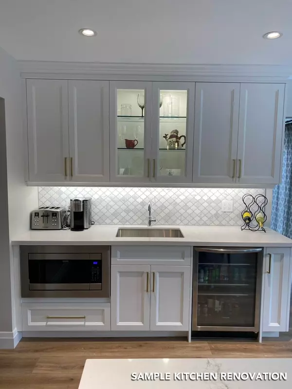Midland, ON L4R 4Y1,167 LUCKPORT CRES