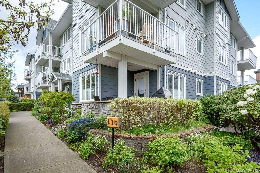 Courtenay, BC V9N 8B1,119 20th St #15