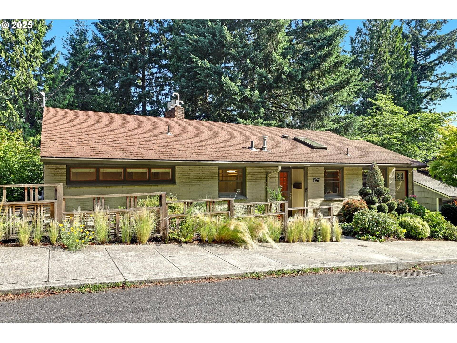 Portland, OR 97205,2967 SW CHAMPLAIN DR