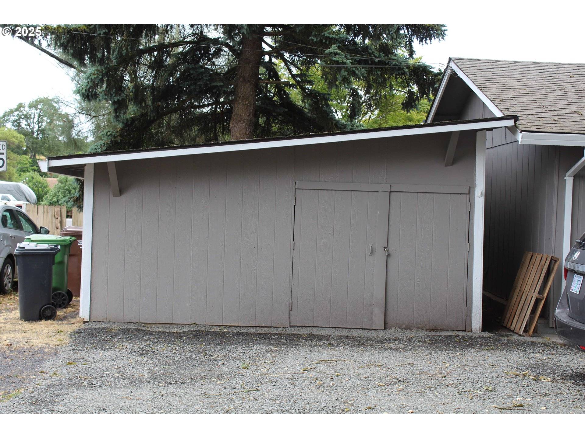 St Helens, OR 97051,1133 WEST ST