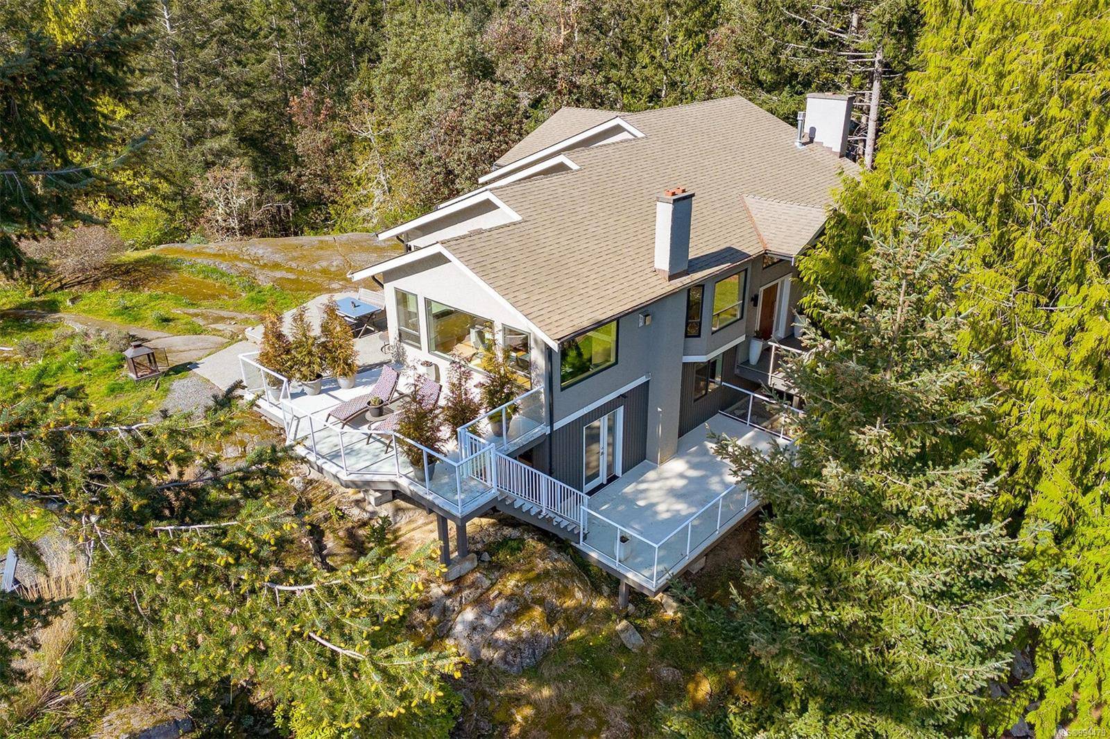 North Saanich, BC V8L 5B7,8518 Tribune Terr