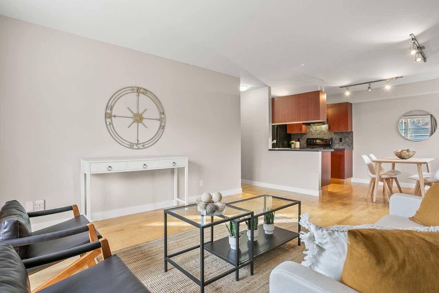 Calgary, AB T2T3T2,2221 14 ST Southwest #301