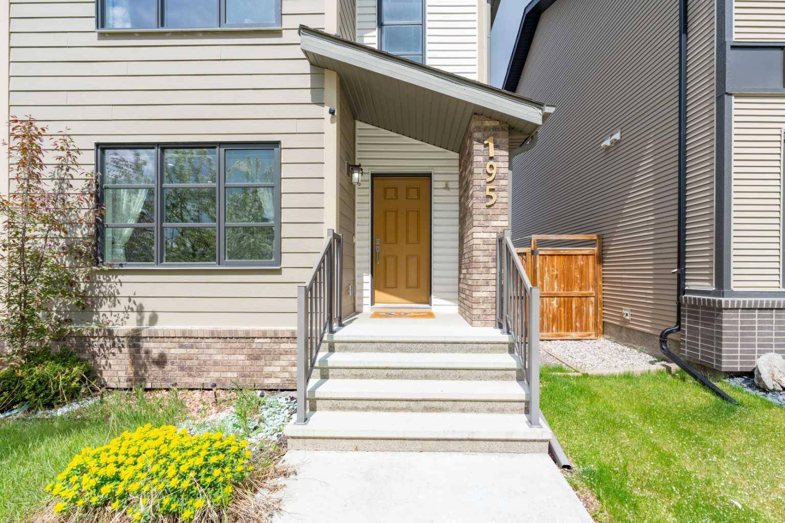 Calgary, AB T2Z5B5,195 Copperpond ST Southeast