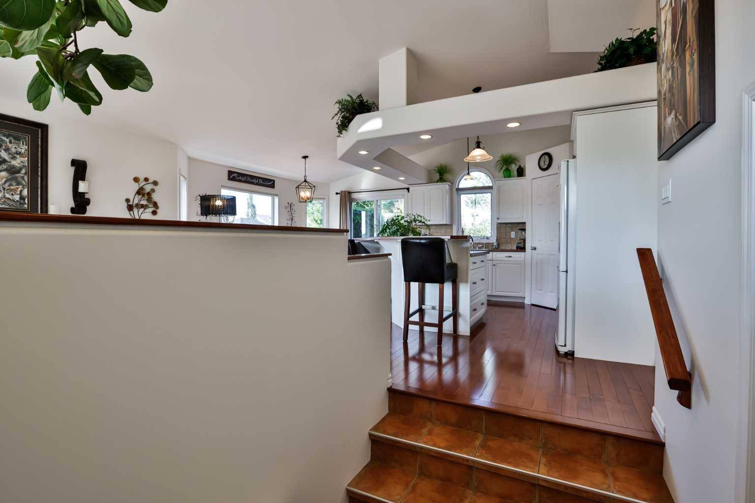 Lethbridge, AB T1K 7Y1,71 Rivergreen RD West