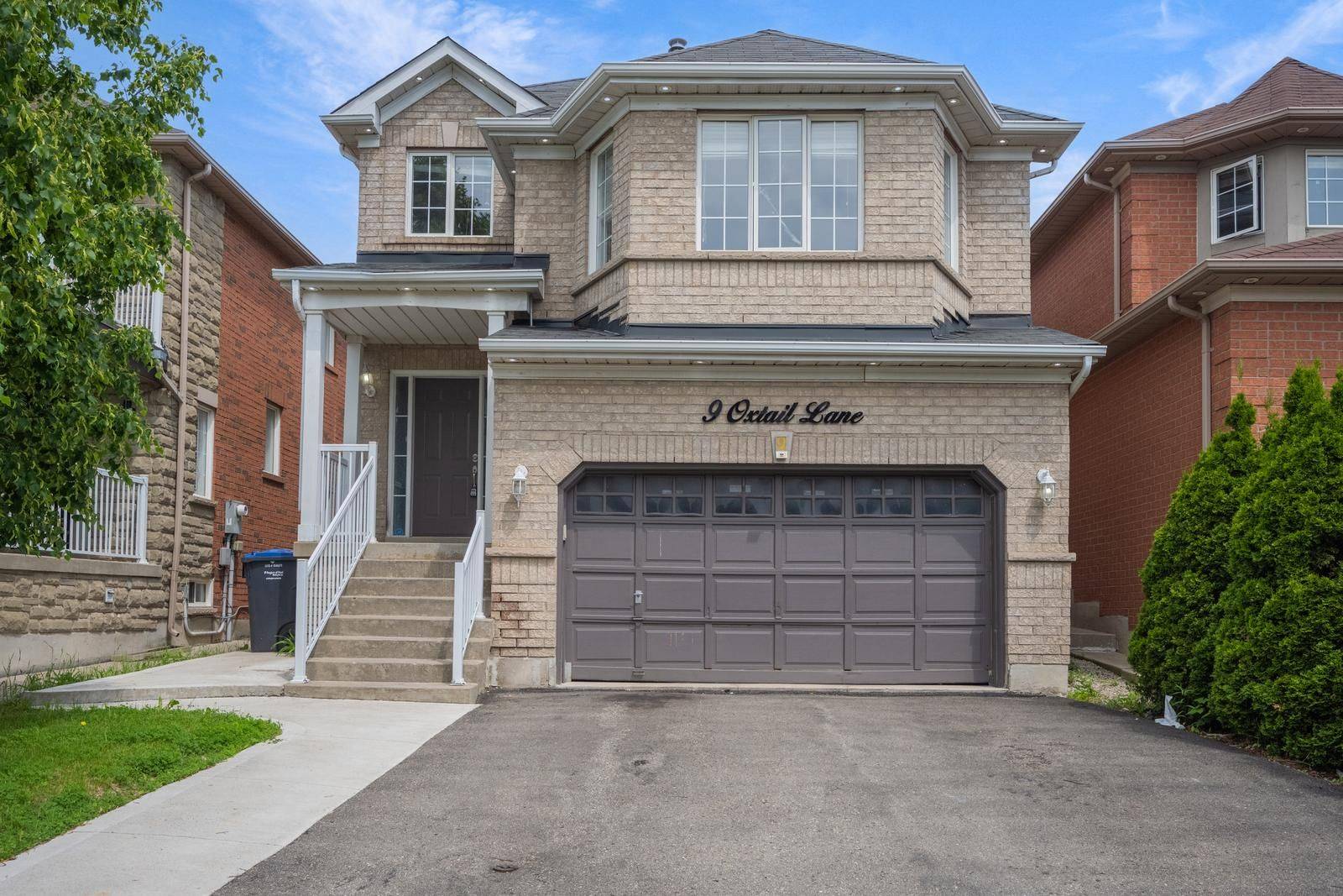 9 Oxtail LN, Brampton, ON L6X 5E2