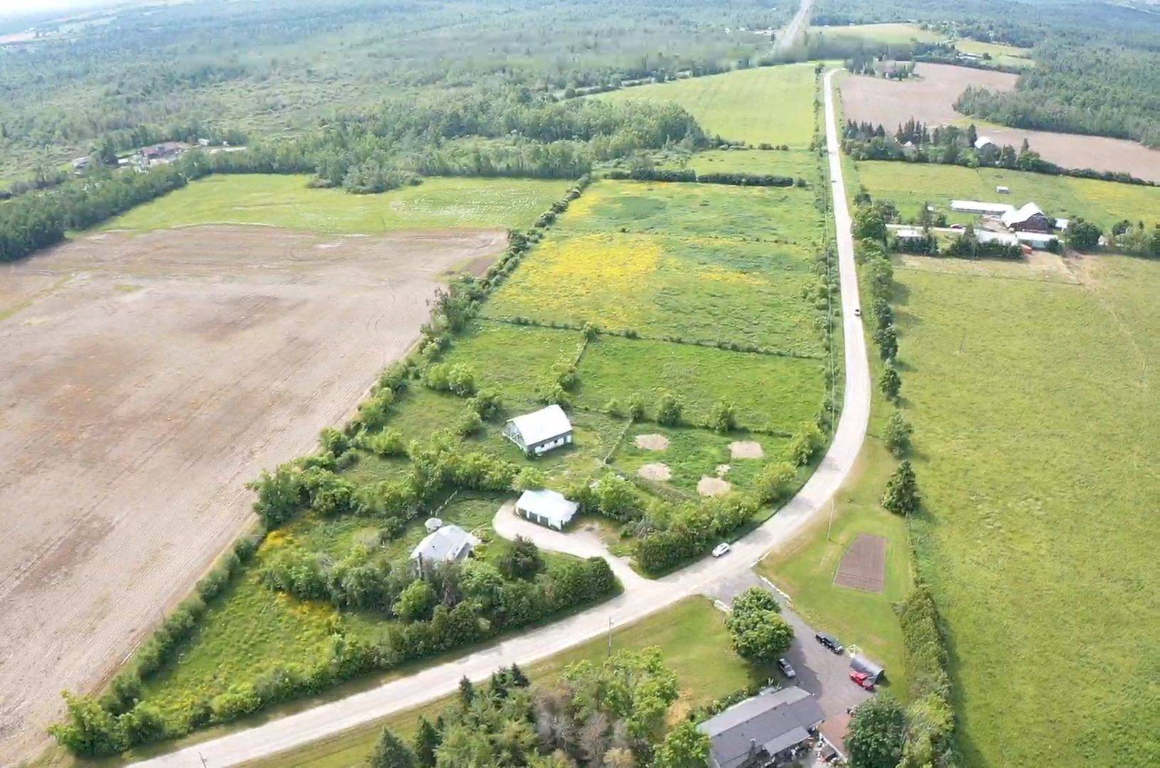 Kawartha Lakes, ON K9V 4R4,68 Stoney Creek RD