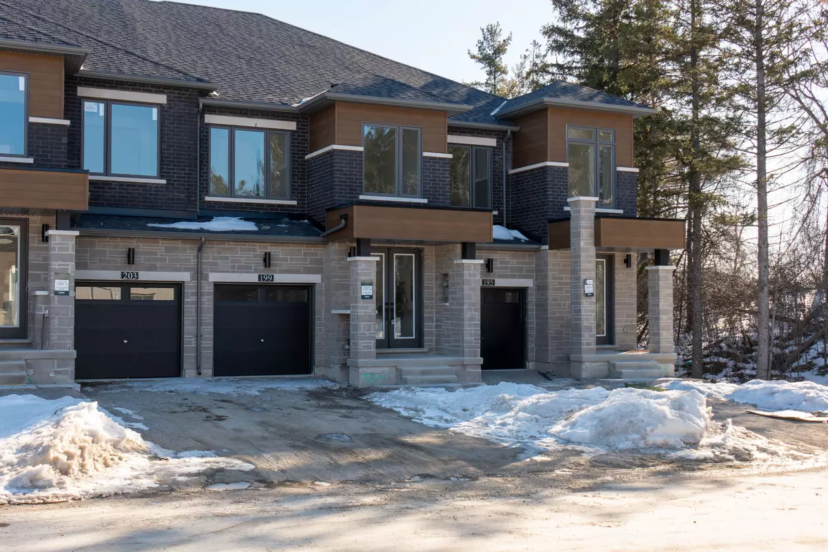 Vaughan, ON L4H 3M1,199 Grand Trunk AVE