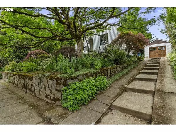 Portland, OR 97202,3712 SE 32ND AVE
