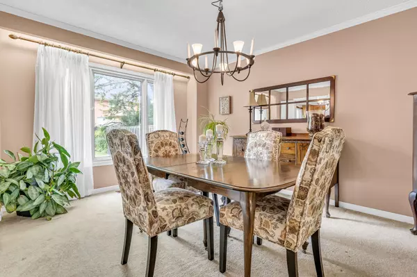 Mississauga, ON L4Y 3L4,3521 Pinesmoke CRES