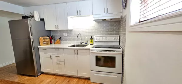 Toronto W06, ON M8W 4G1,273 DELTA ST #LOWER
